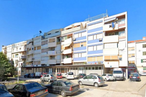 Apartments with WiFi Split - 23241